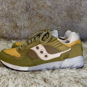 Saucony Sneakers